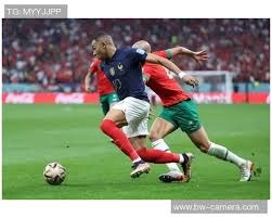 博主：17岁国足新星魏祥鑫飞赴巴黎开启留洋